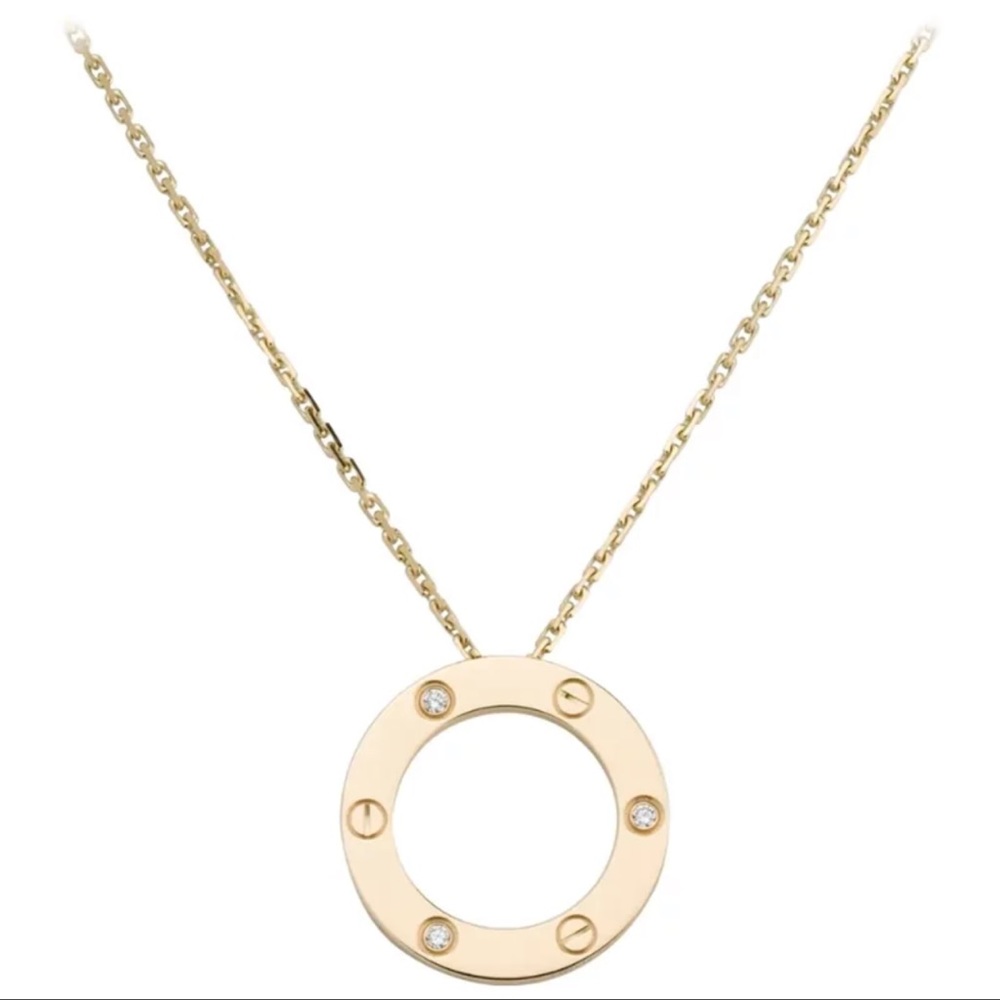 Elegant Circle Pendant Necklace w/ diamonds